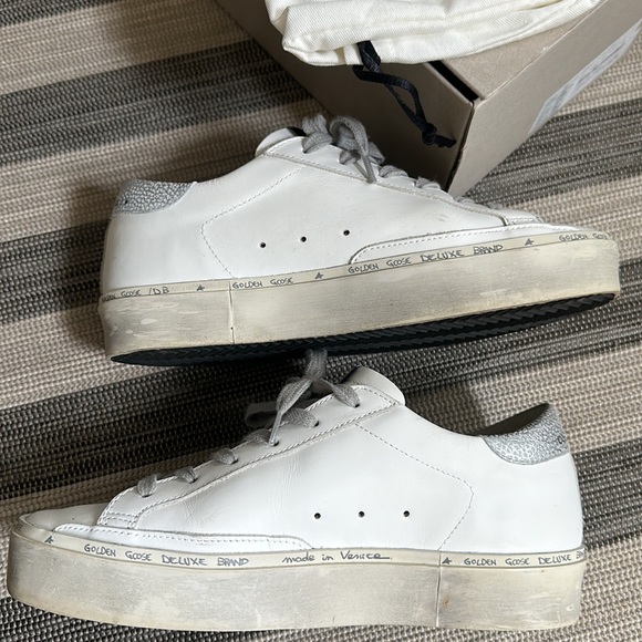 Golden Goose High Star sneaker in white and silver - Picture 7 of 16